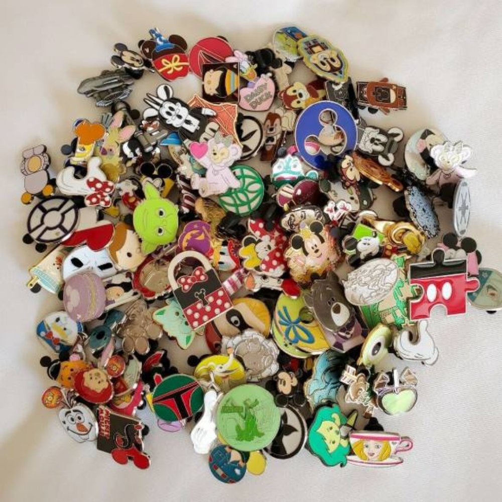 Disney Trading Pin Lot 50 Hidden Mickey